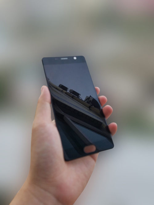 Elephone-P9000-Edge-6-768x1024