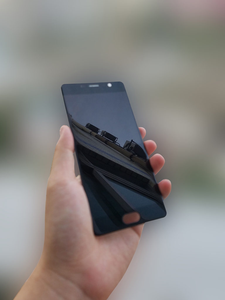 Elephone-P9000-Edge-6-768x1024