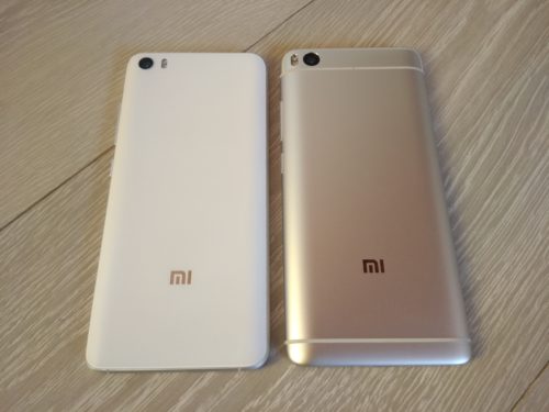 Mi5 à gauche, Mi5S à droite