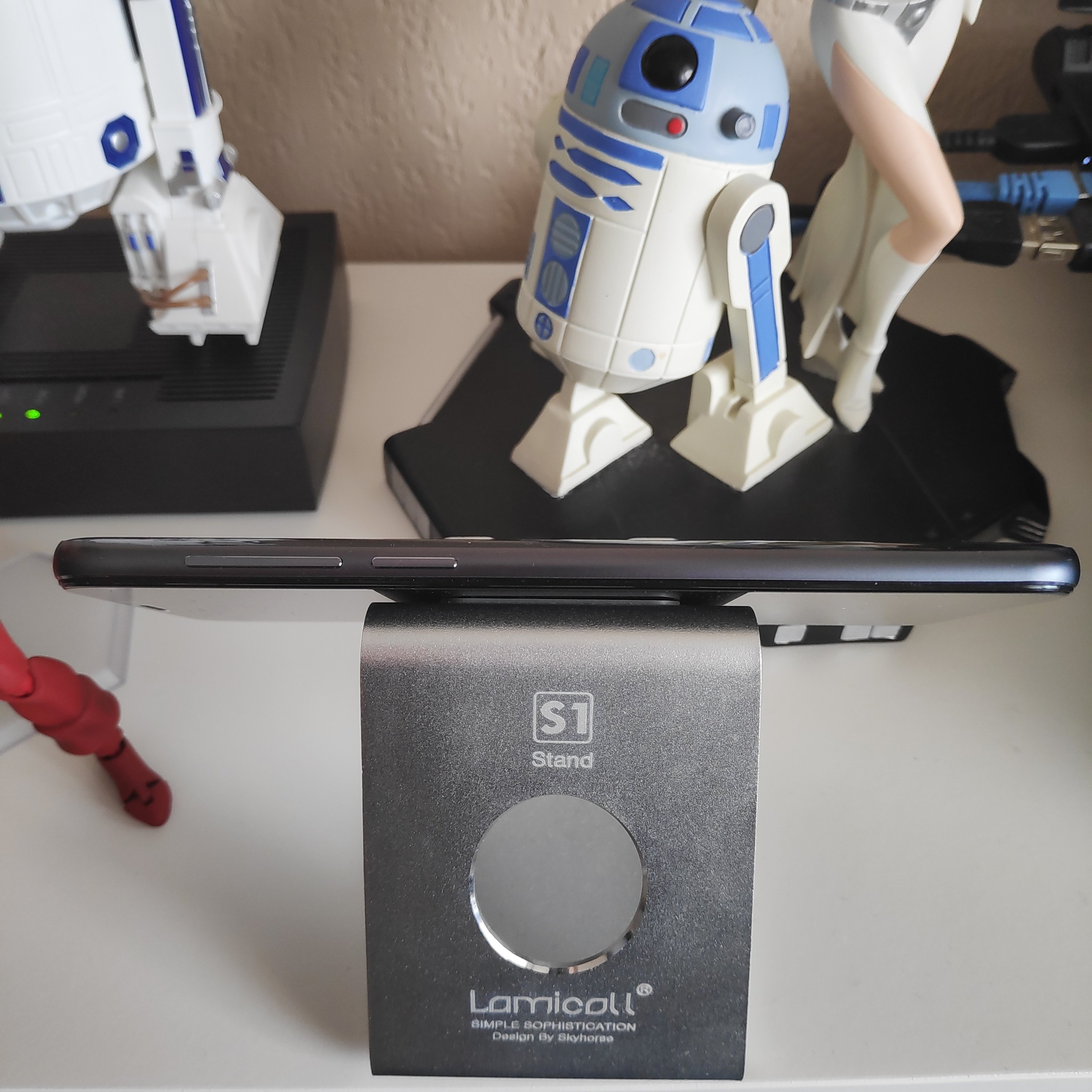 Tranche droite du Meizu X8