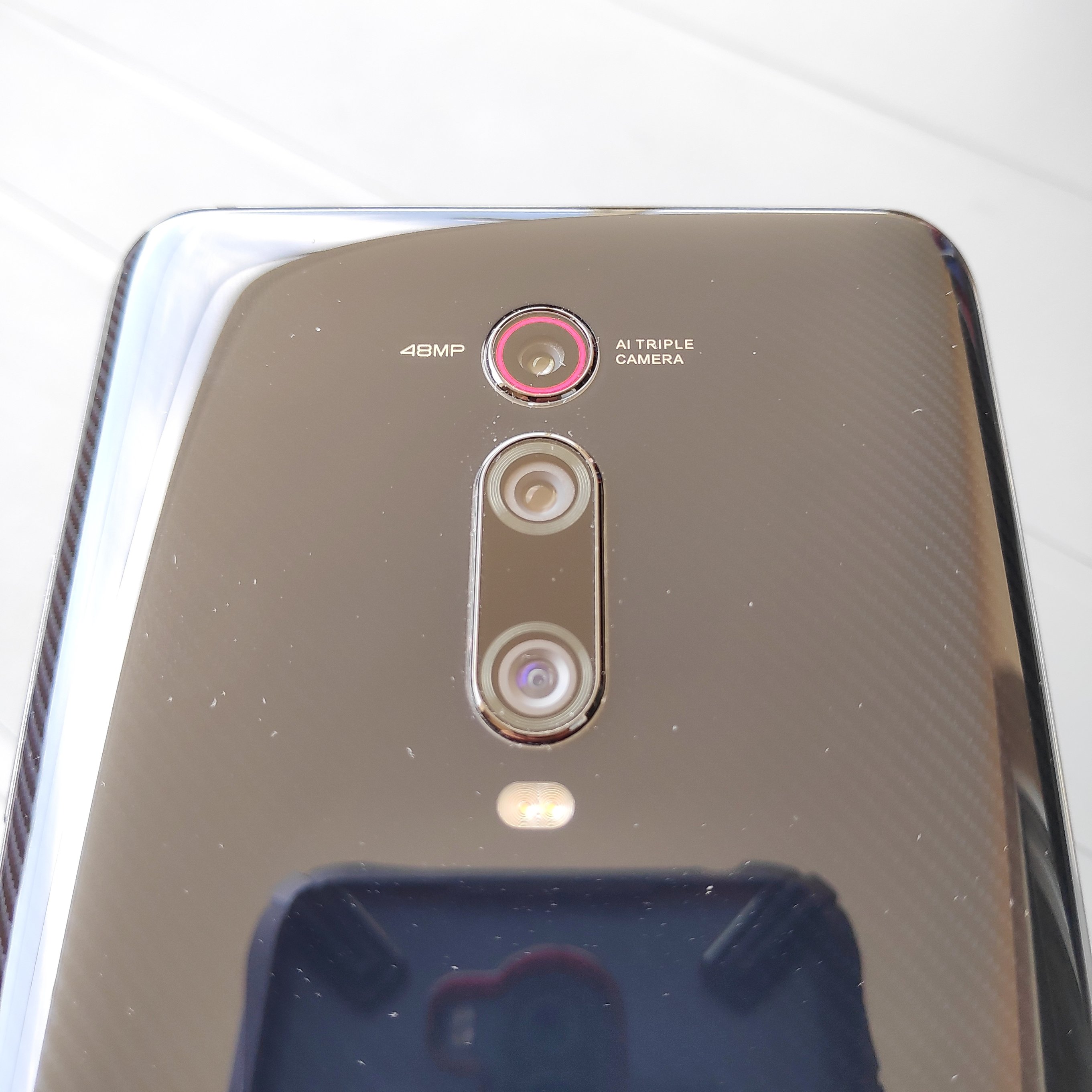 MI9 T au dos le triple capteur photo