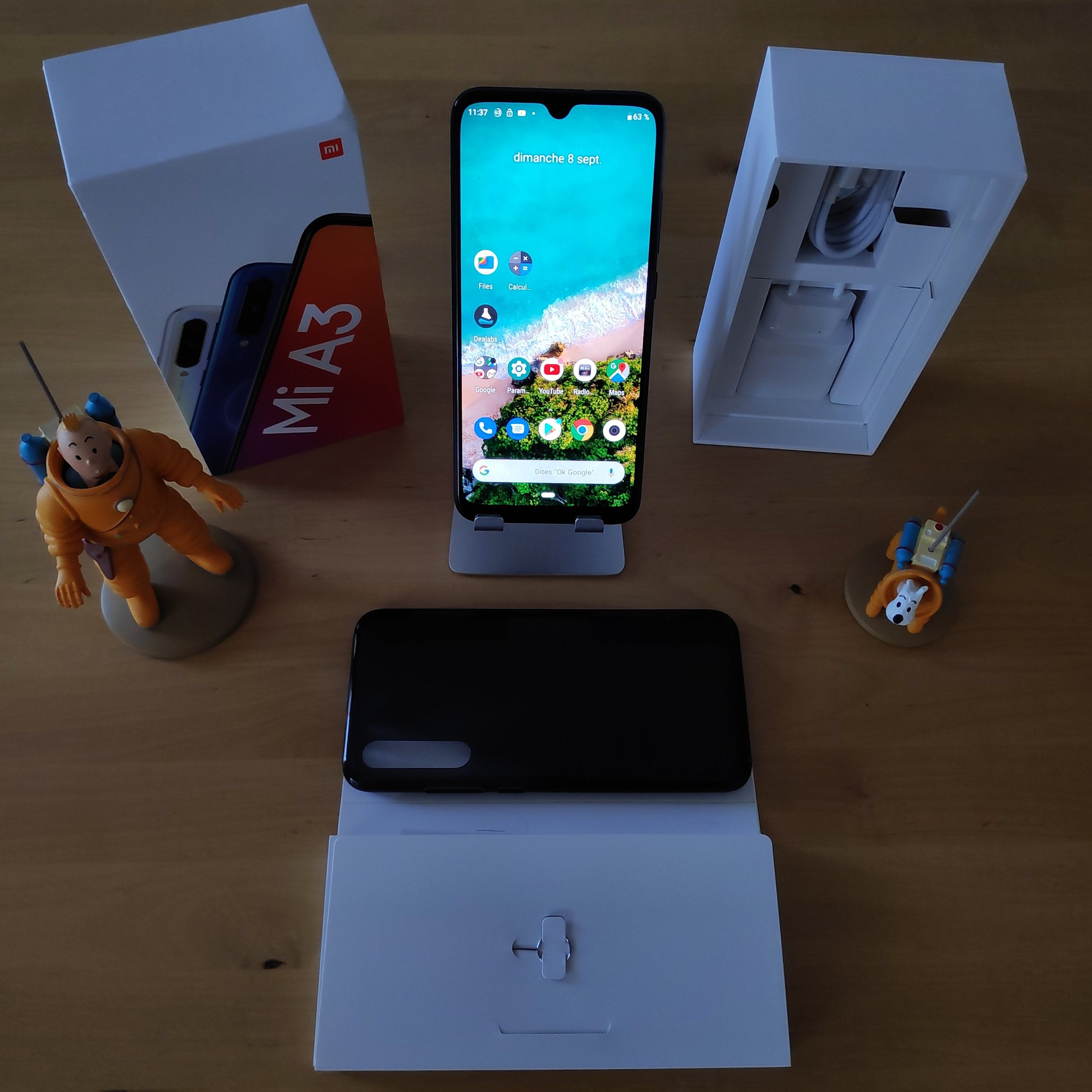 Unboxing Xiaomi MI A3