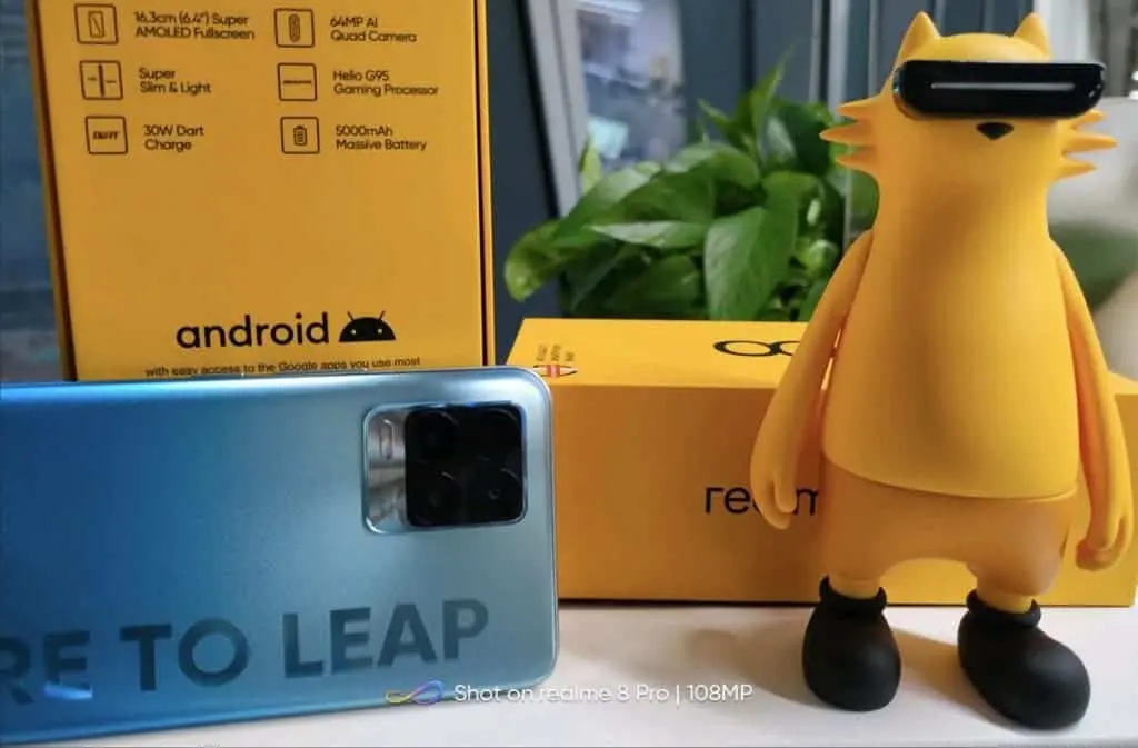 realme8s-1024x673-1
