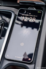 Vivo X200S : Première image dévoilée, écran plat et charge sans fil confirmés !